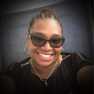 Meet your Posher, Latandra